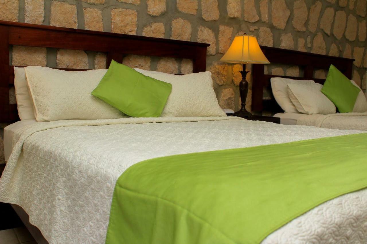 Plaza Magdalena Hotel Copan Exterior photo